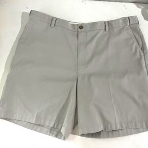 LL Bean Comfort Waist Chino Shorts Mens 42 Gray Cotton Twill 267795 Stone